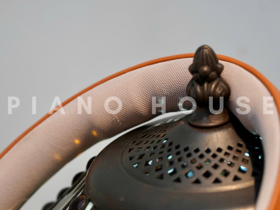 Cận cảnh Tai Nghe B&O Beoplay HX Timber (Open Box 99%) tại Piano House